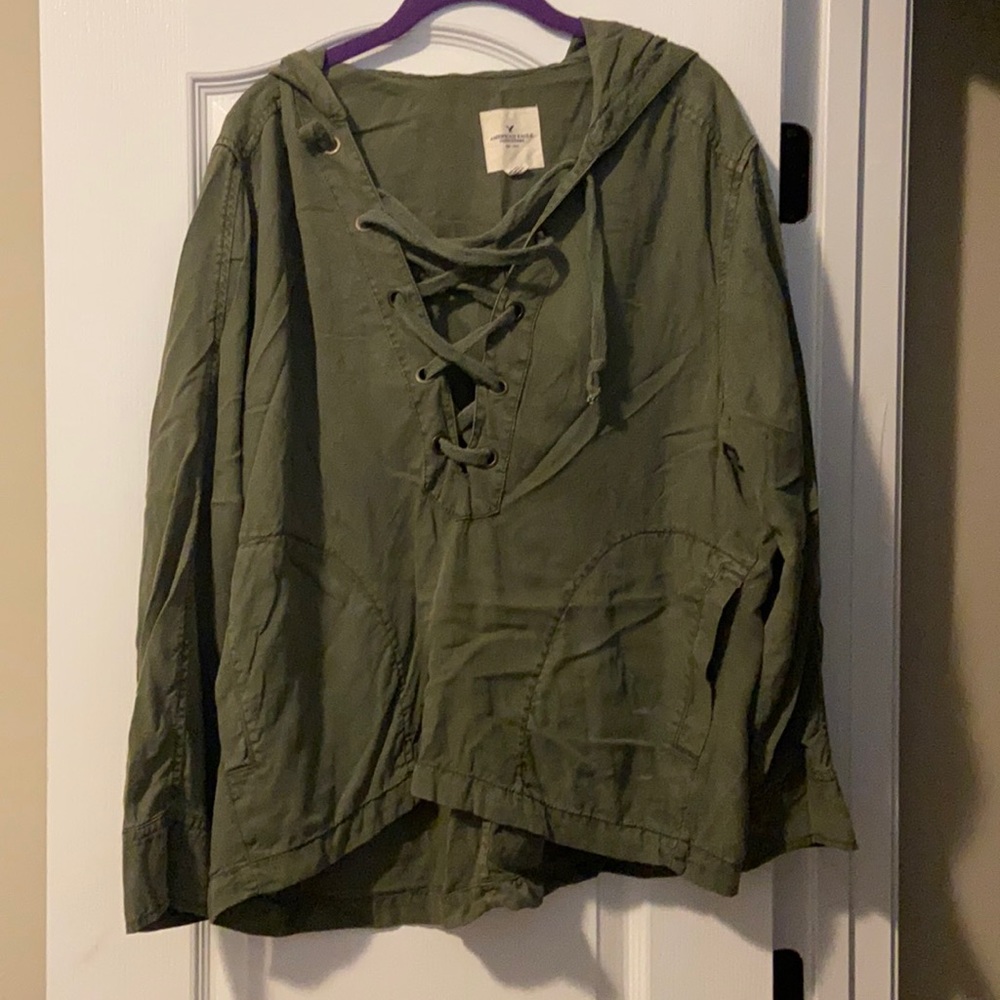 American eagle olive long sleeve hoodie